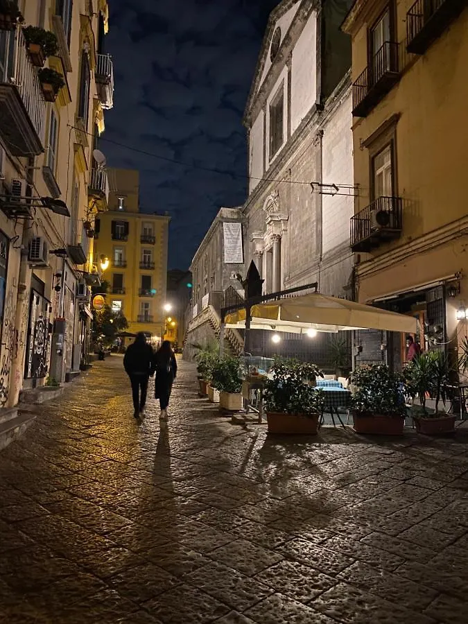 Allyoucantrip - La Nova Naples